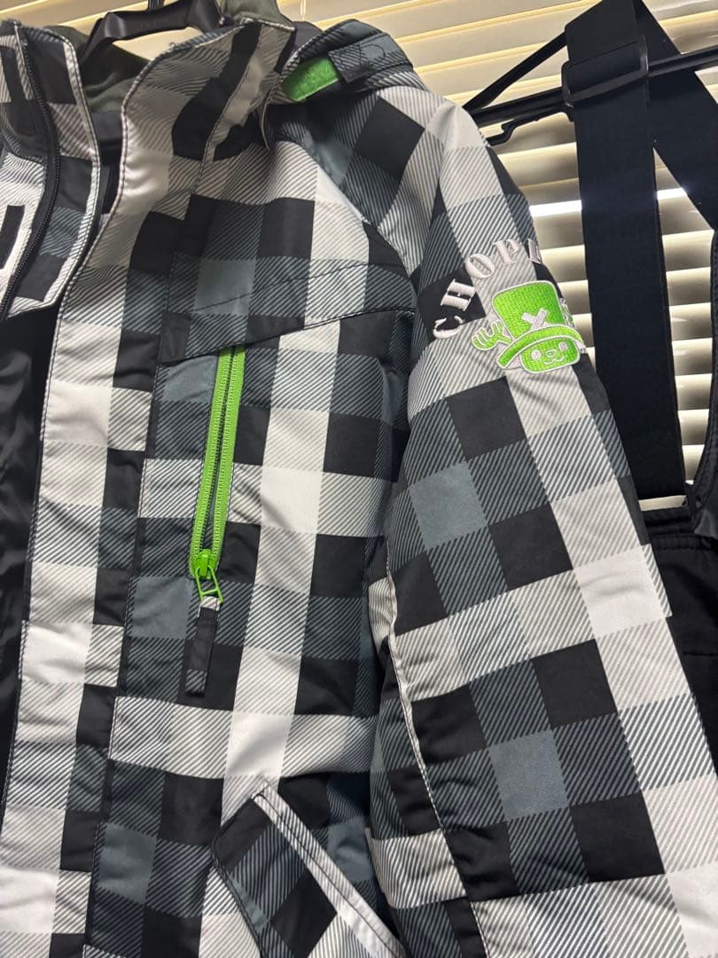 IGNIO (ONE PIECE)スノーボードウェア付属品8点