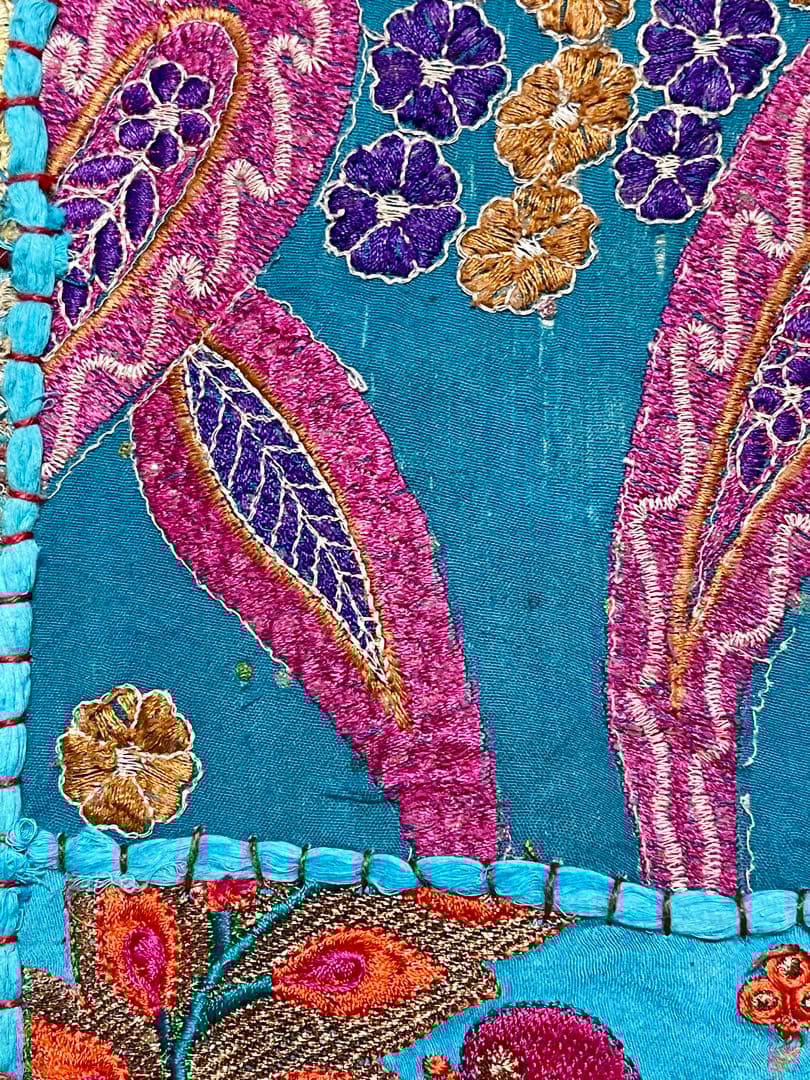 インド ビンテージ サリー パッチワーク タペストリー 刺繍 壁掛け 古布