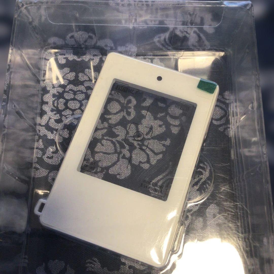 Escura InstantSnap デジタルカメラ　＋新品SDカード