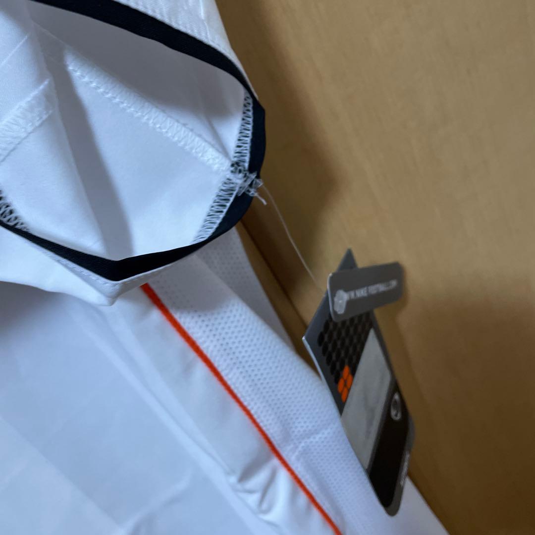 04-06　バレンシア　1st,3rdユニフォーム　ビセンテ・ロドリゲス