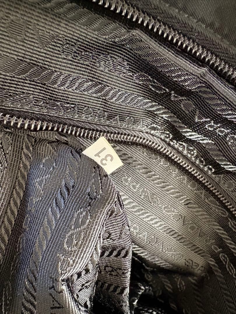 PRADA プラダ ビジネスバッグ ブリーフケース ナイロン 三角ロゴ 黒