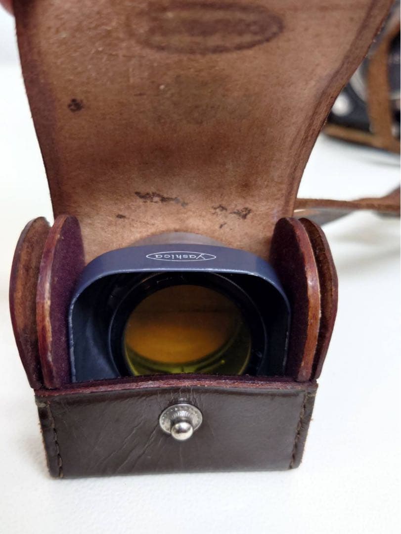 ヤシカYASHICA 44 二眼レフカメラ.