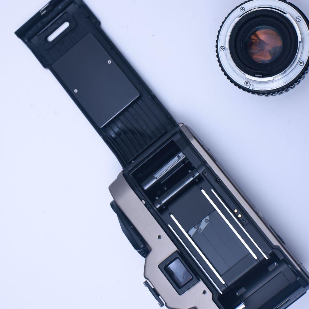 フィルムカメラ RICOH XR-8SUPER 単焦点レンズ2本