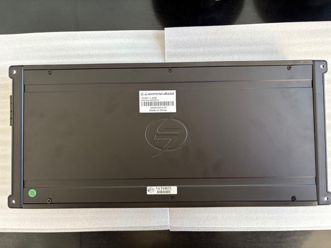 Lightning audio アンプ　L-4300