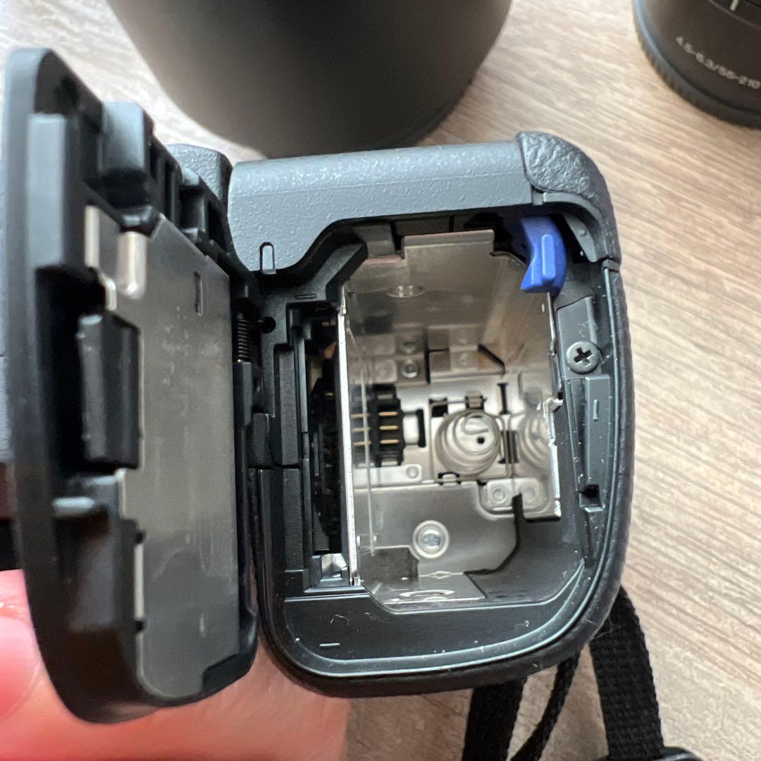 ソニーアルファ6400中古カメラ　レンズ2個セット