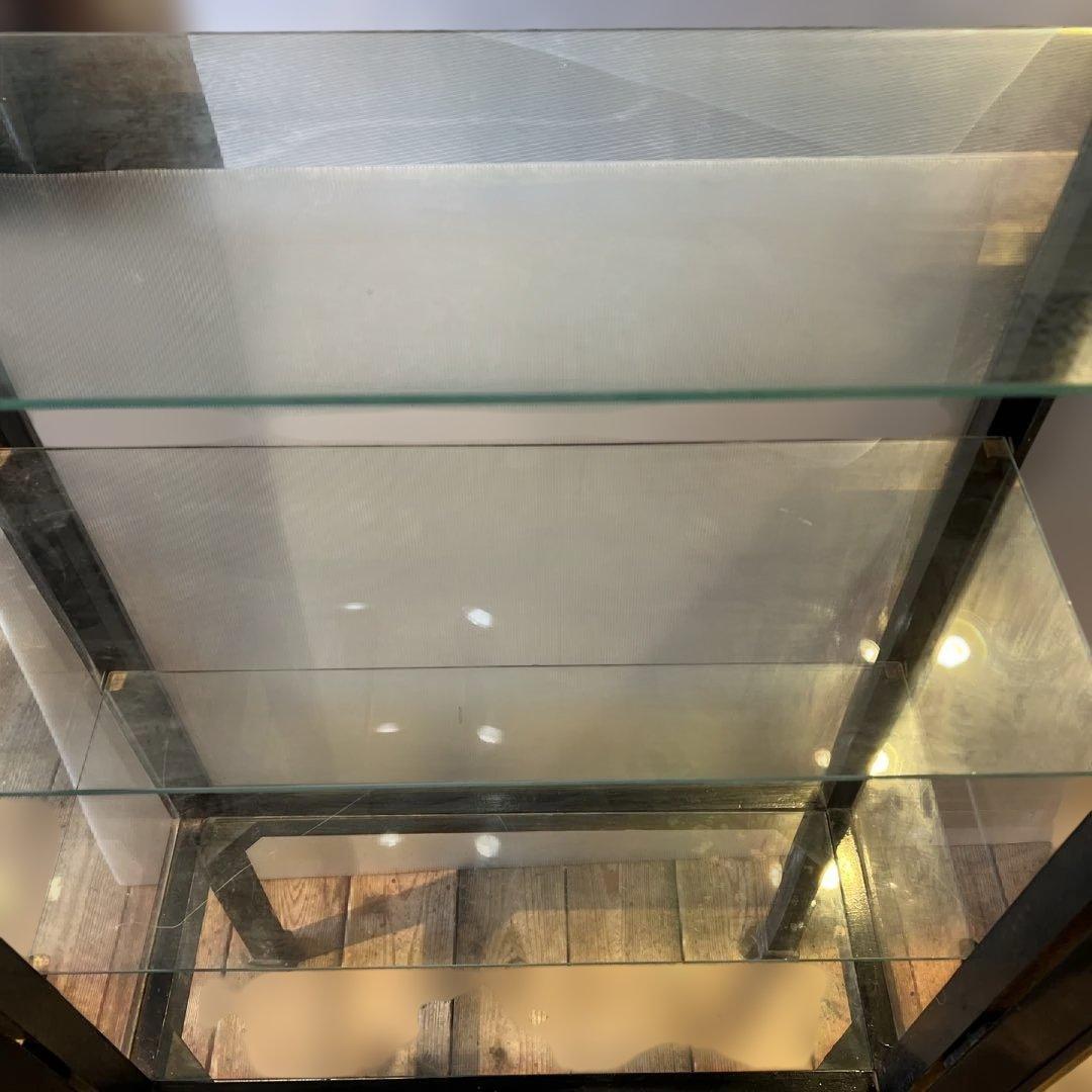 アンティーク　ガラスキャビネット　黒ケビント　医療棚　陳列ケース