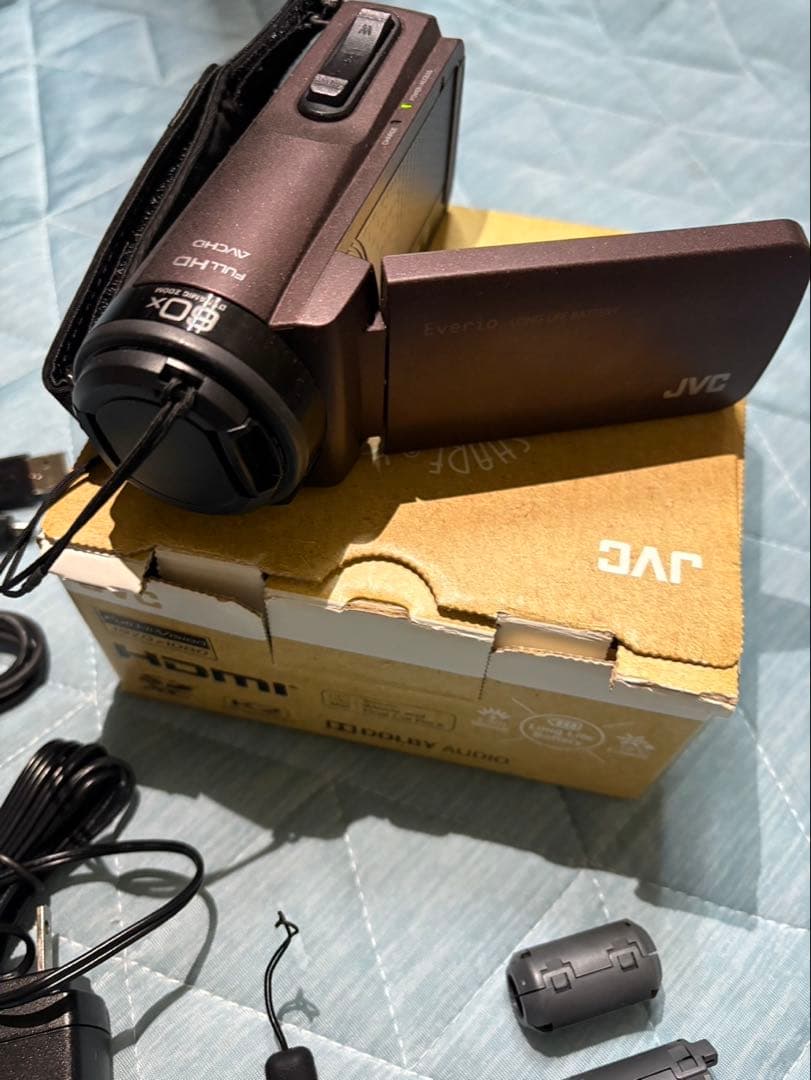 ビデオカメラ JVC Everio GZ-F270-T