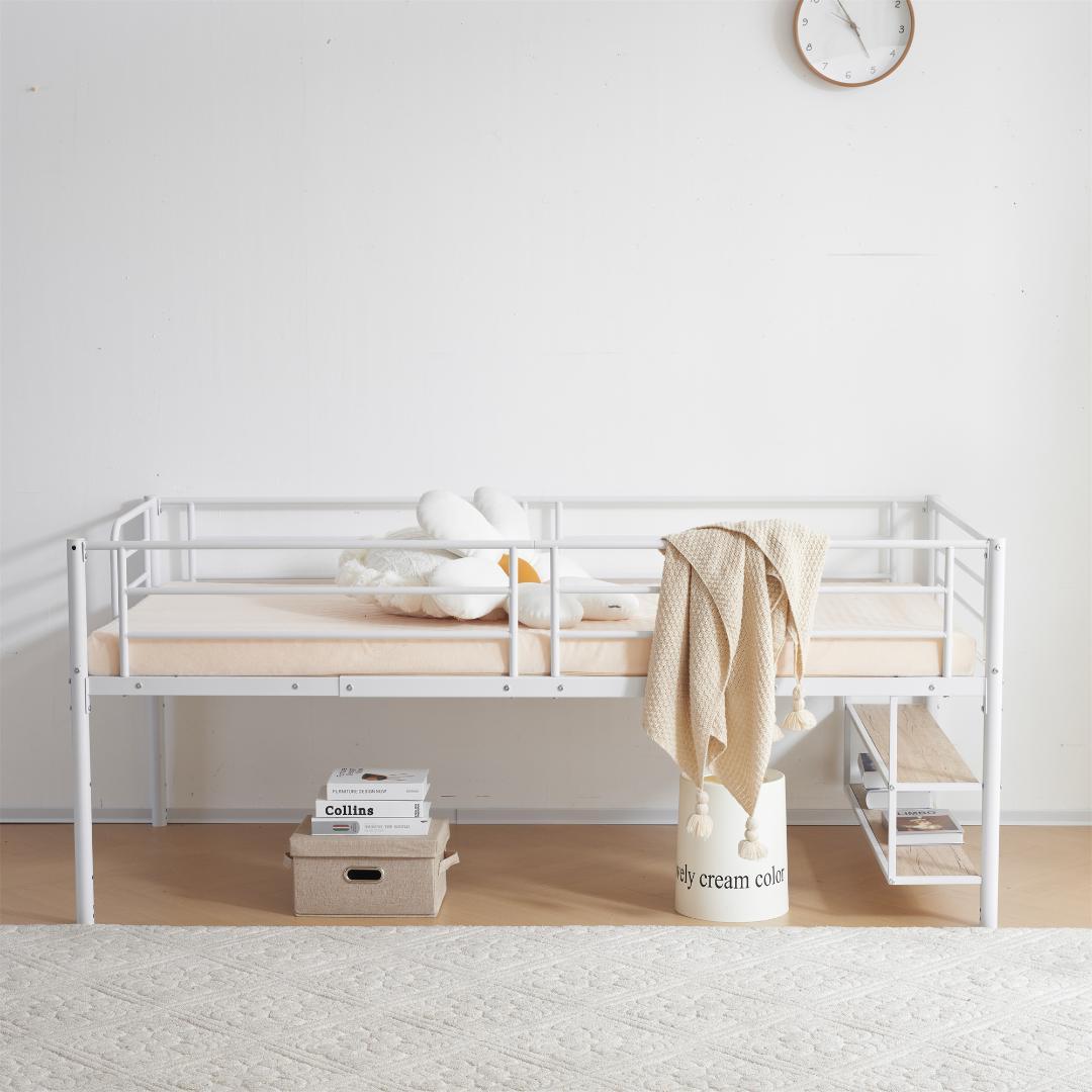 超人気！ロフトベッド パイプベッド サイド棚付　子供部屋 耐震 WHITE