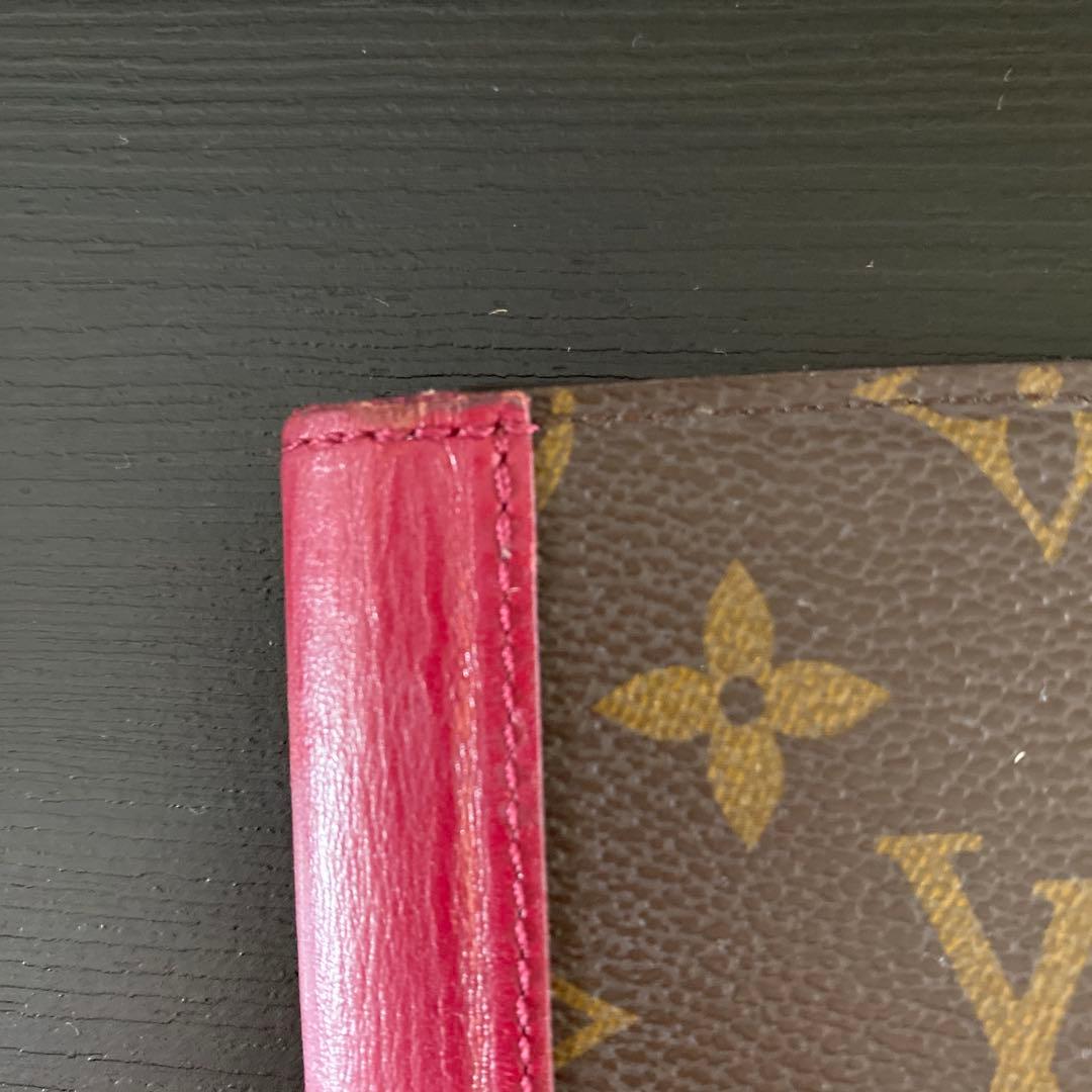 美品Louis Vuittonルイヴィトン　iPhone11ケースフォリオ手帳型