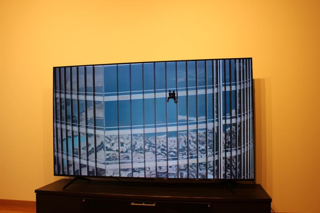 美品 TCL 75T8B 2024年製 75インチ大迫力4K地デジネット動画対応