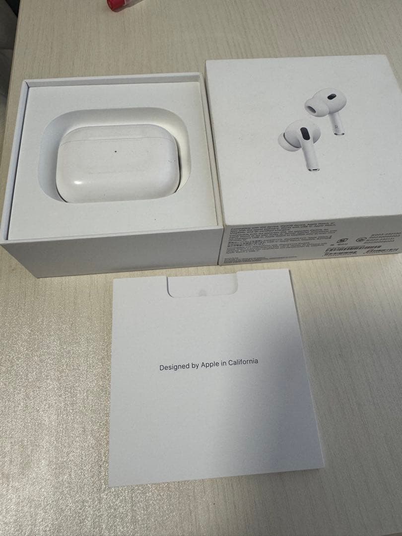 Apple AirPods 本体 ホワイト 充電ケース付き