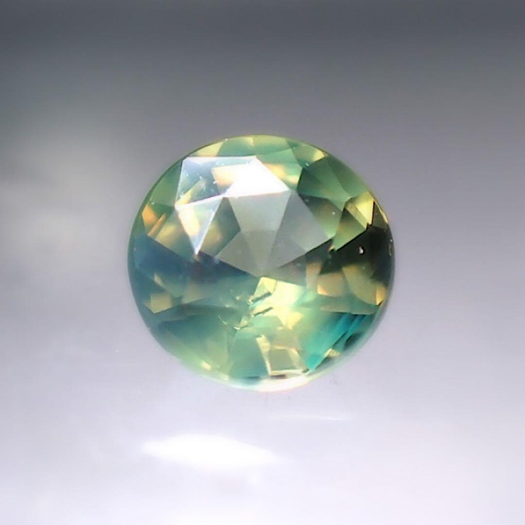 【ブラジル/ミナスジェライス産】アレキサンドライト