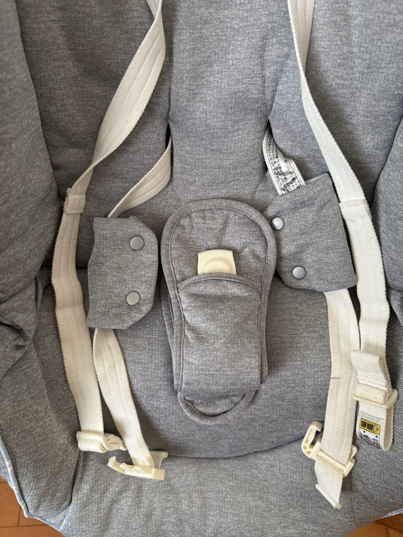 Aprica ユラリズム　スマート　ハイローチェア