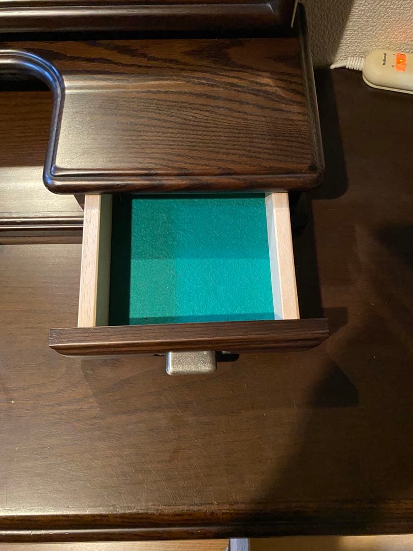 maruni ドレッサー