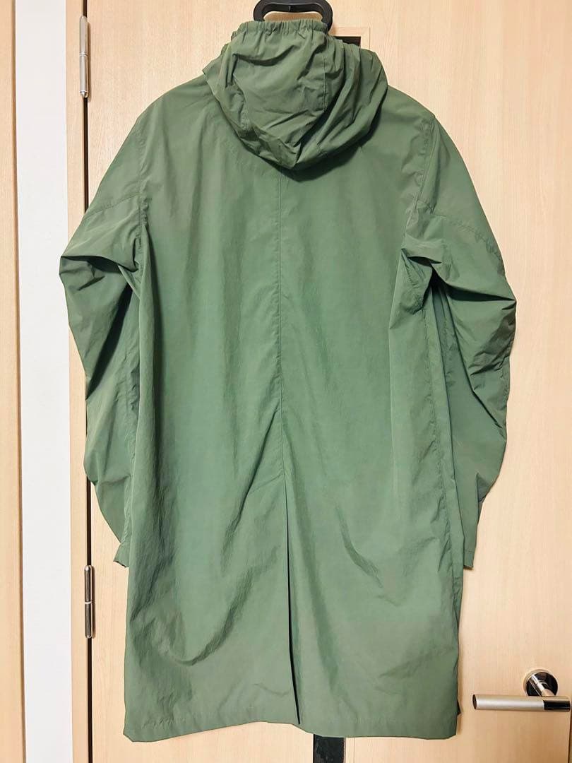 K*n様 未使用タグ付き HERNO フード付きナイロンコート オリーブ 46