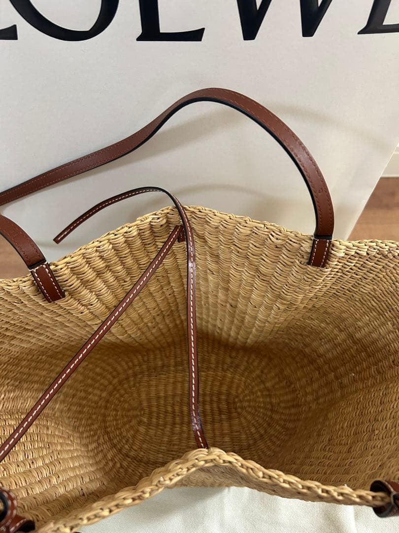 【新品】LOEWE かごバック　シェルバスケット　スモール　アナグラム