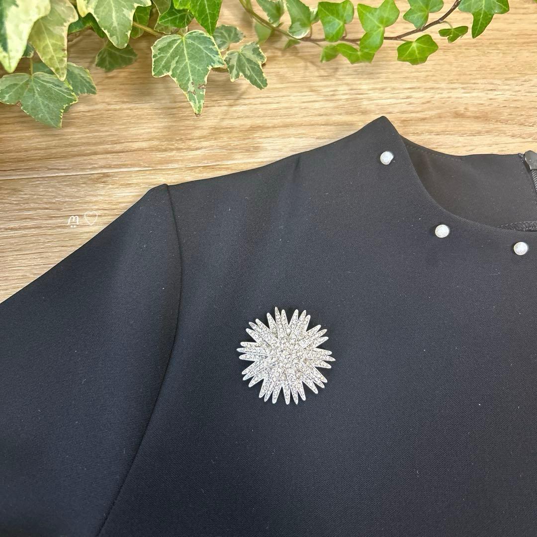 FOXEY　フォクシー　クリスタルブローチ　ビジューコサージュ　スワロフスキー