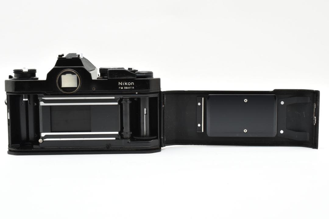 【美品】Nikon FM + NIKKOR 24mm F2.8 広角レンズセット