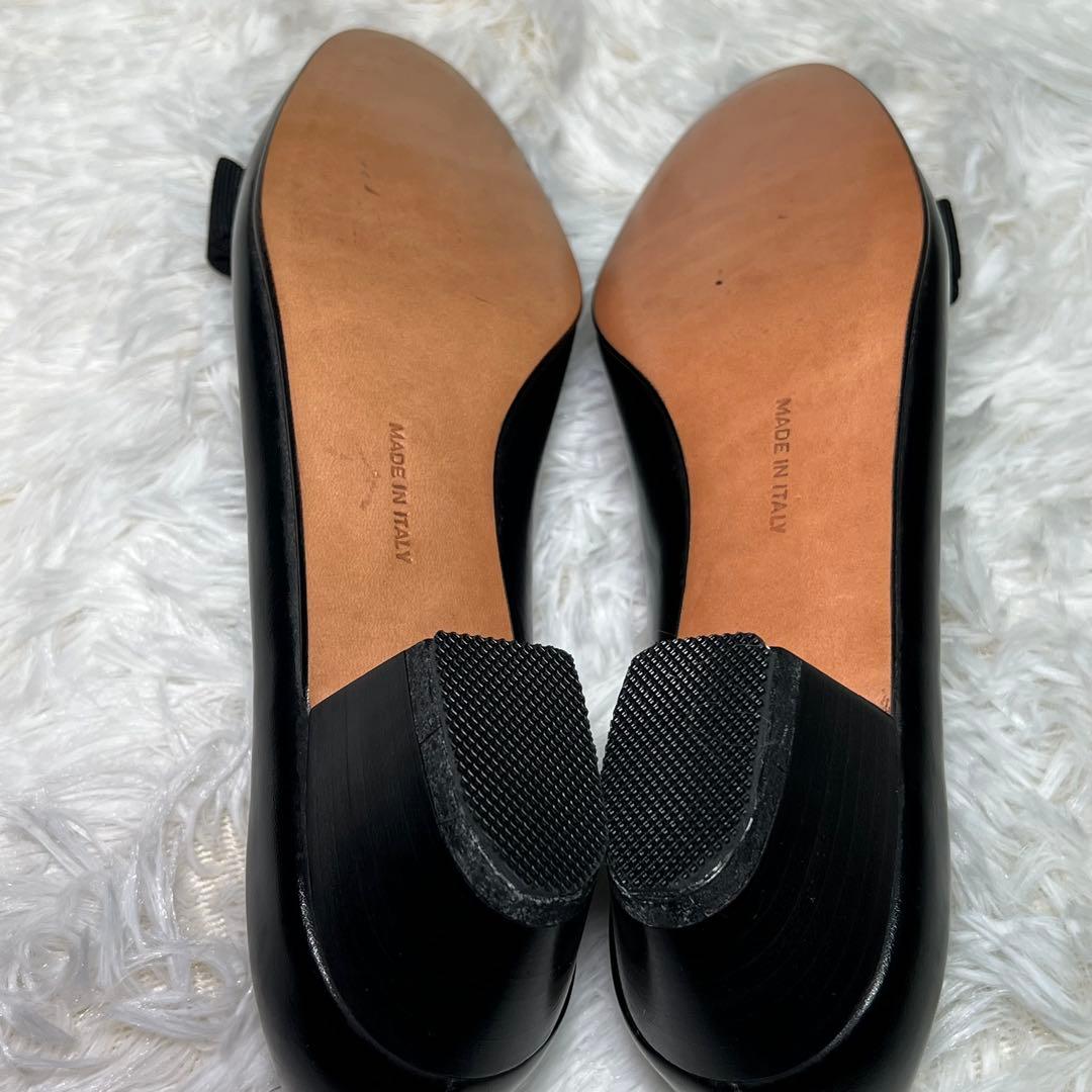【美品】Salvatore Ferragamo フェラガモ　パンプス　ヴァラ　黒