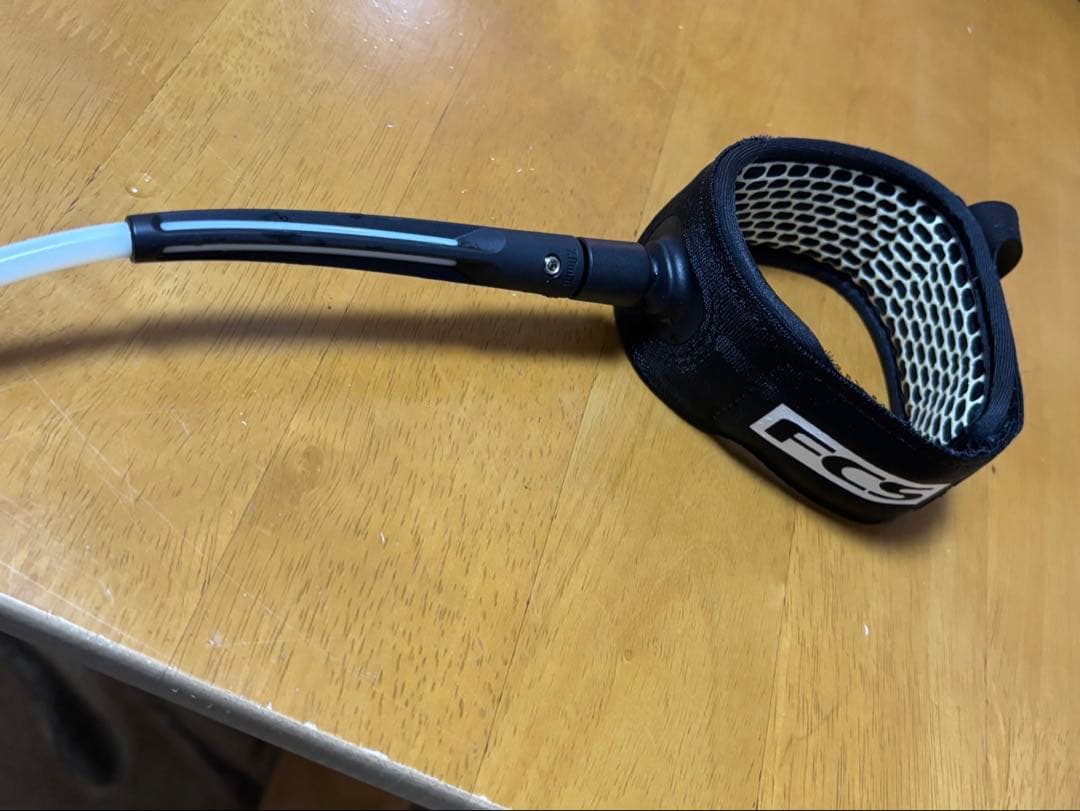 サーフボード マイクシェイプス マジックカーペットツイ5'10 9ツインフィン