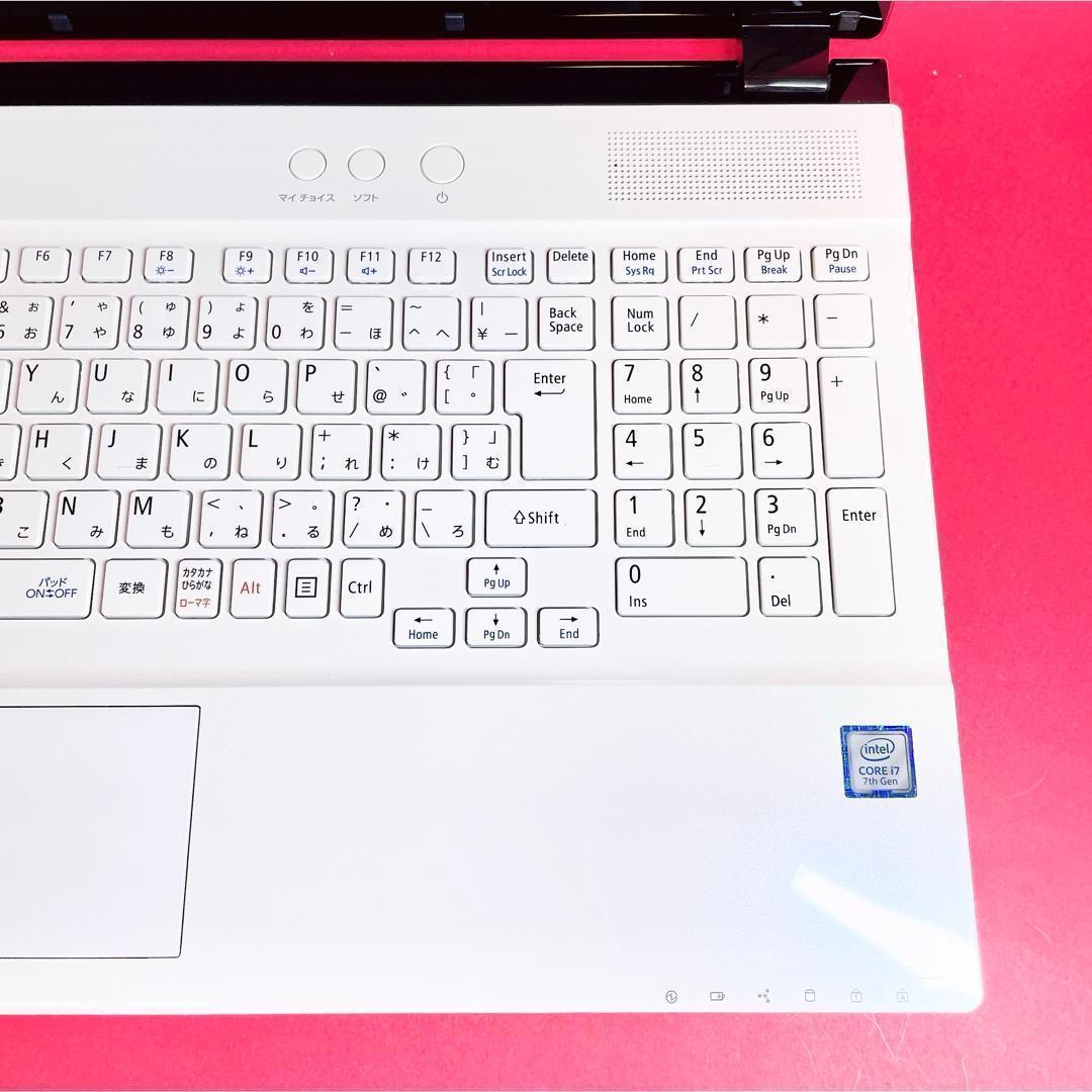 Corei7✨️ブルーレイ✨️大容量1TB可愛い白ノートパソコン✨️事務作業カメラ付き