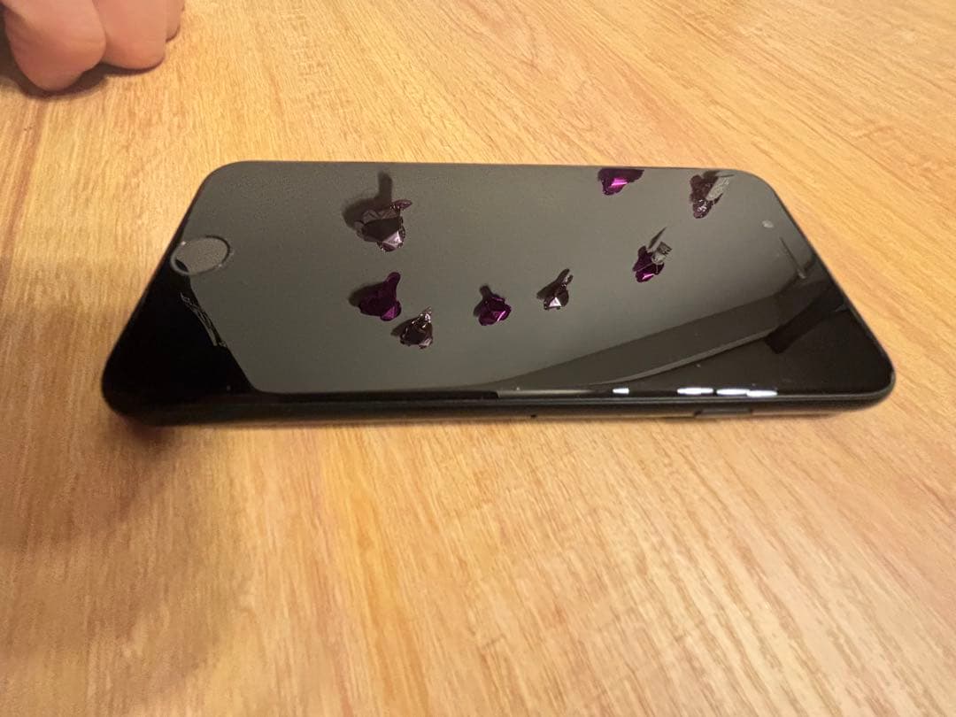 Apple iPhone SE ブラック SIMロックなし