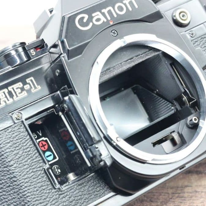 【完動品】Canon AE-1 black / New FD 50mm F1.8