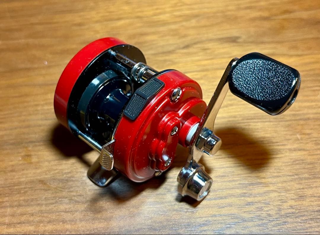 超美品！ ビンテージ　Daiwa ダイワ　ミリオネア　ST-1000
