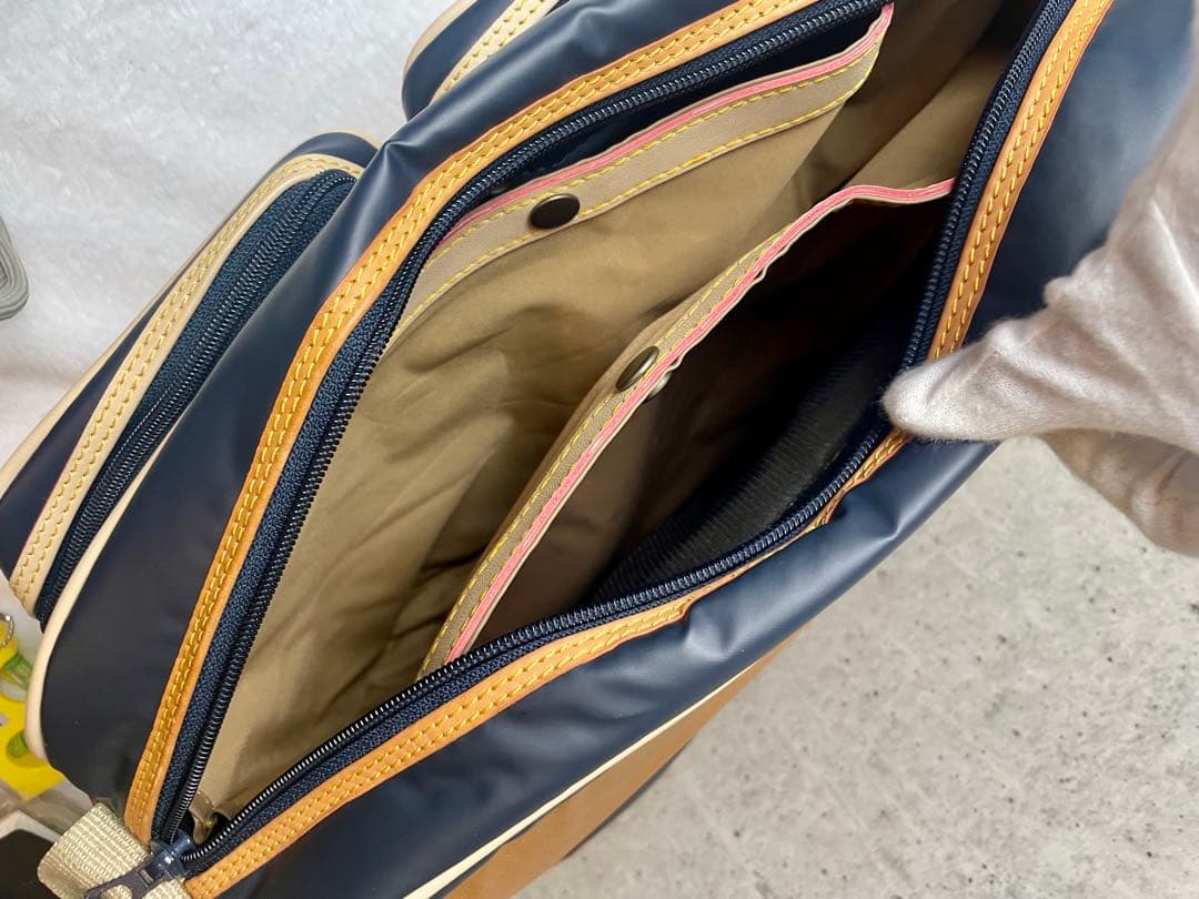 美品】HUNTING WORLD キャリーオール ショルダーバッグ