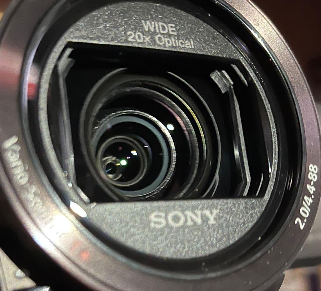 【完品の美品】SONY ハンディカム 4K ビデオカメラ FDR-AX45