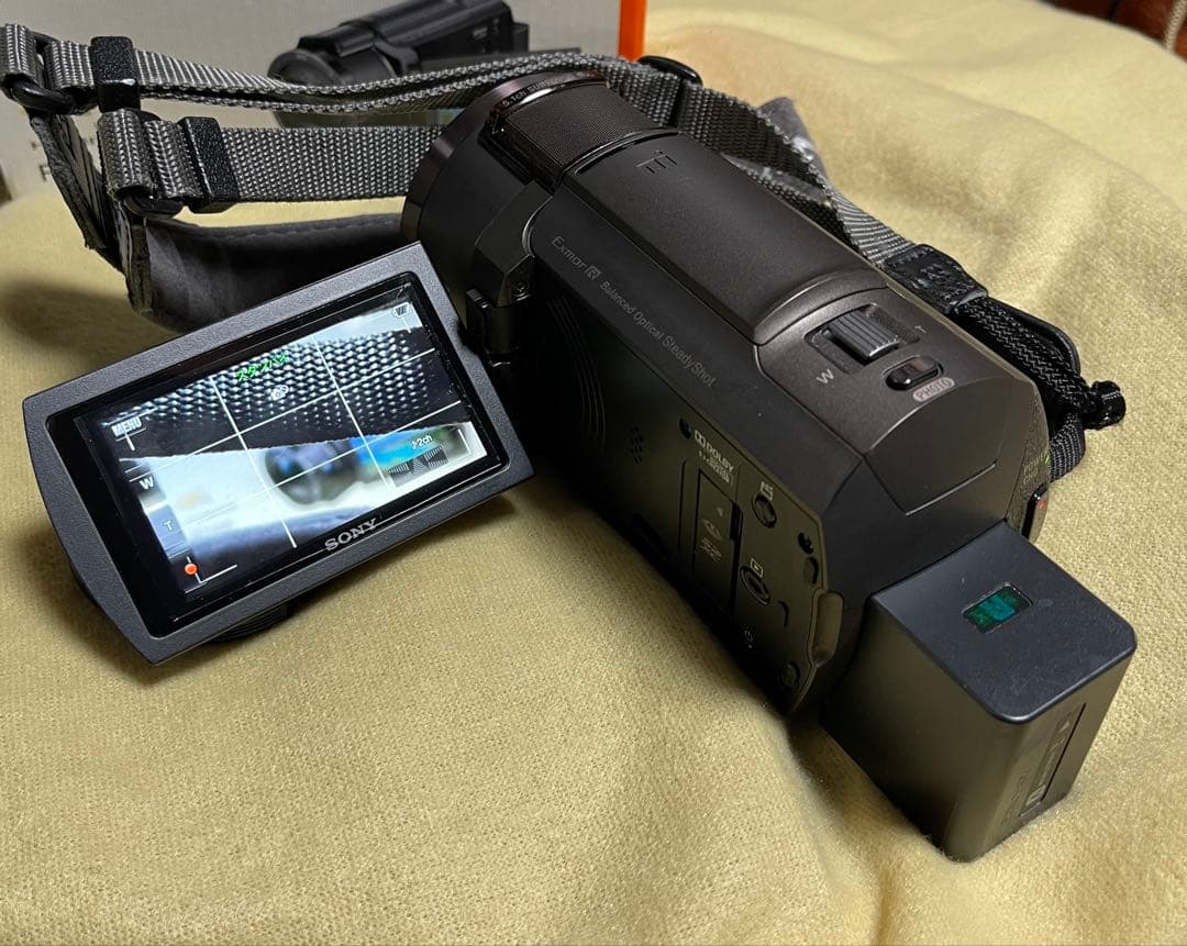 【完品の美品】SONY ハンディカム 4K ビデオカメラ FDR-AX45