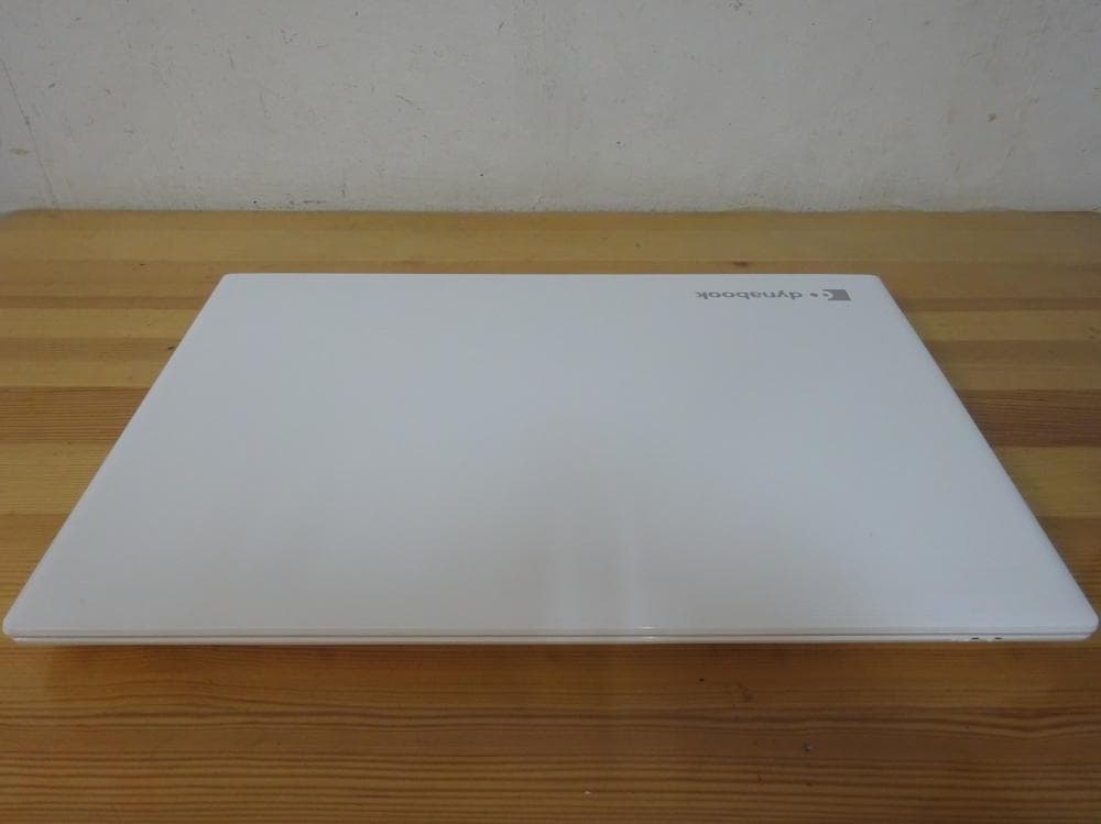 東芝 ノートパソコン dynabook AZ45/EW/中古特価良品