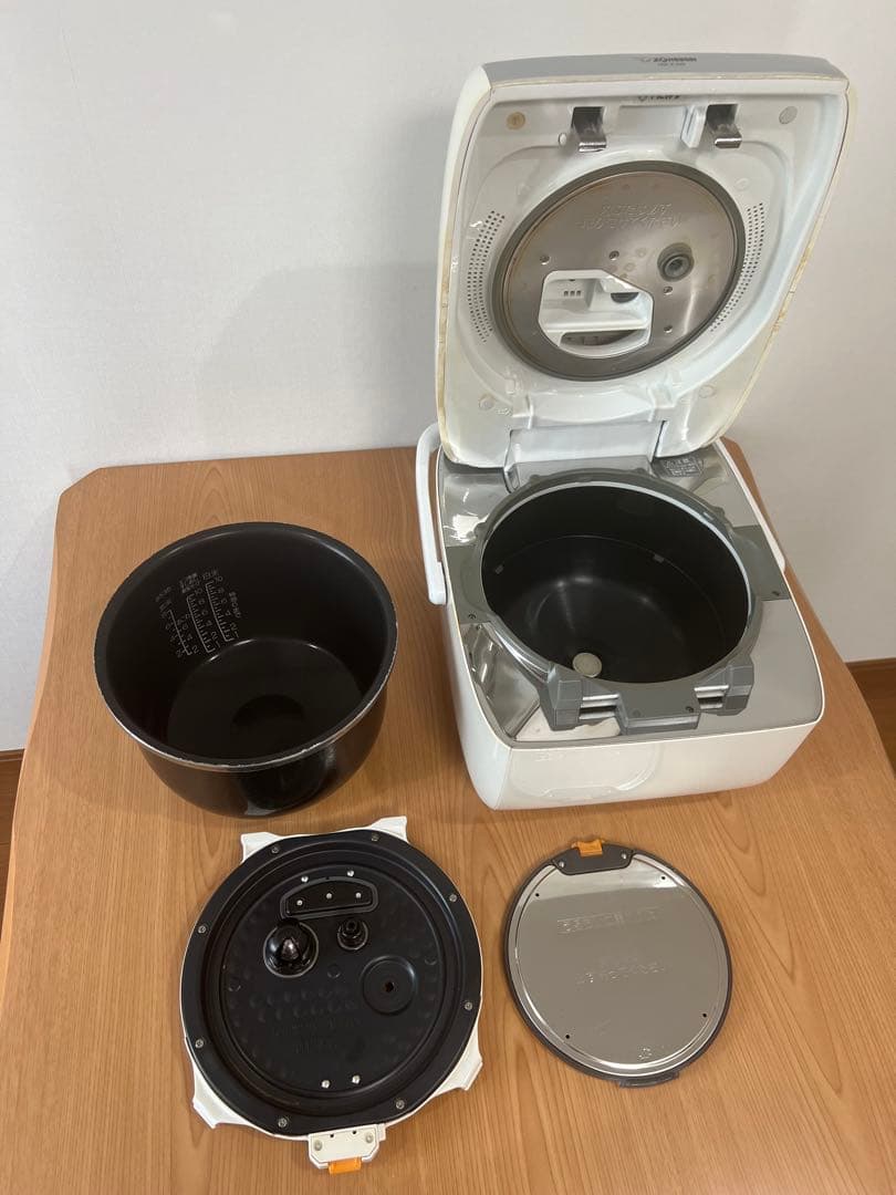 【ジャンク品】象印_圧力IH炊飯ジャーNW-KA18 炎舞炊き