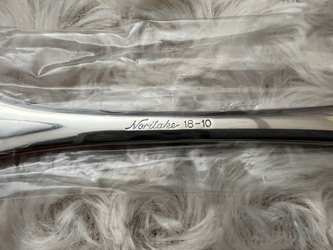 ノリタケ　カトラリーセット　エモーション　ディナーセット〈30本セット〉※ケース