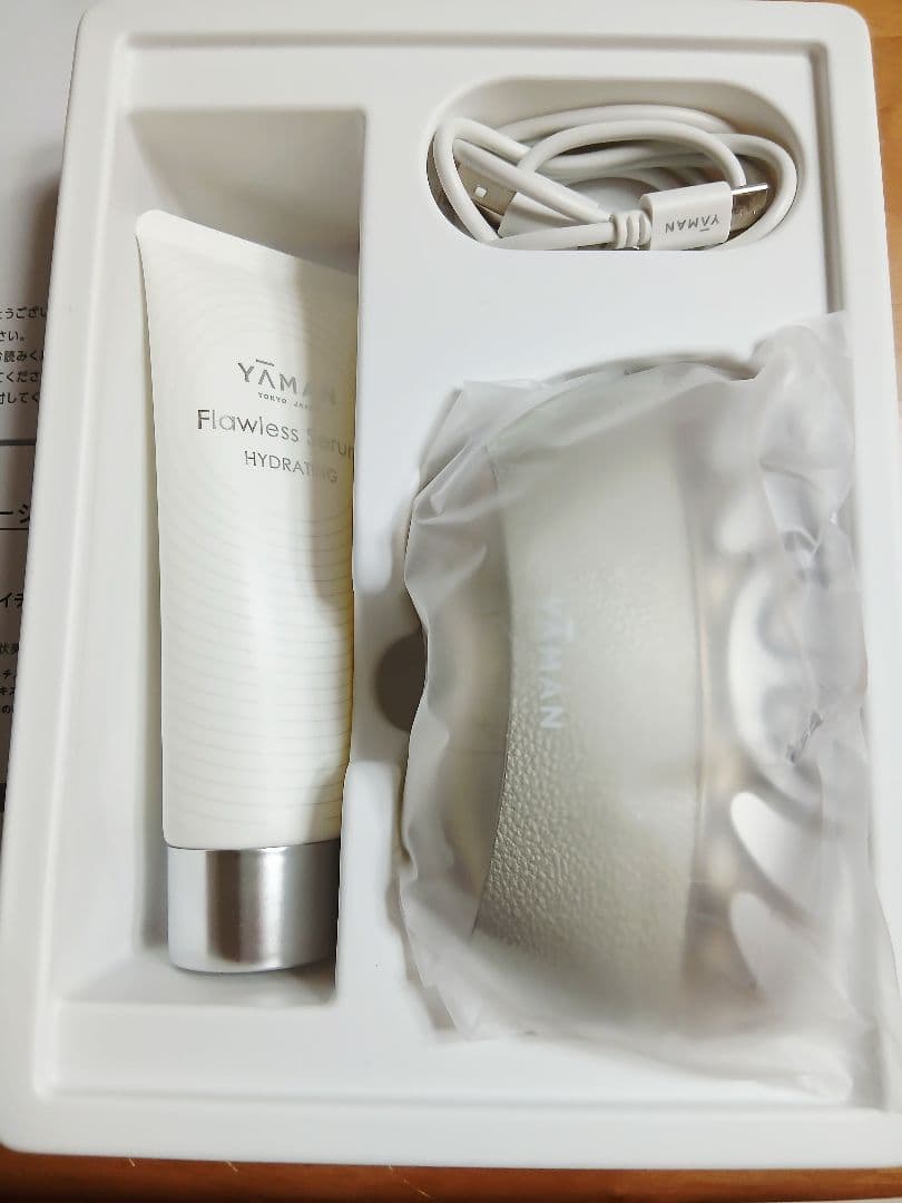 美品☆YAMAN リフトロジー 美顔器 充電ケーブル付き