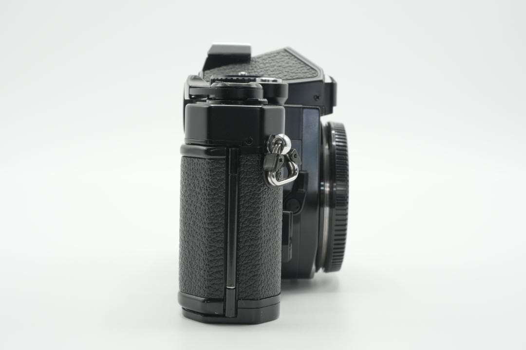 【動作確認済】Nikon FE2 35mmフィルムカメラ ブラック 本体のみ
