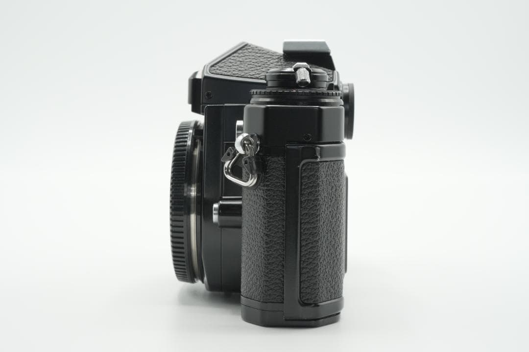 【動作確認済】Nikon FE2 35mmフィルムカメラ ブラック 本体のみ
