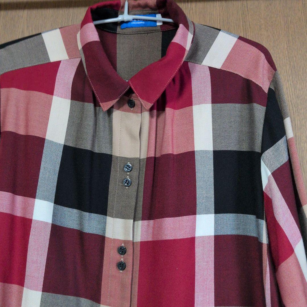 ブルーレーベルクレストブリッジ　 長袖シャツ　赤チェック　リボン付　　美品
