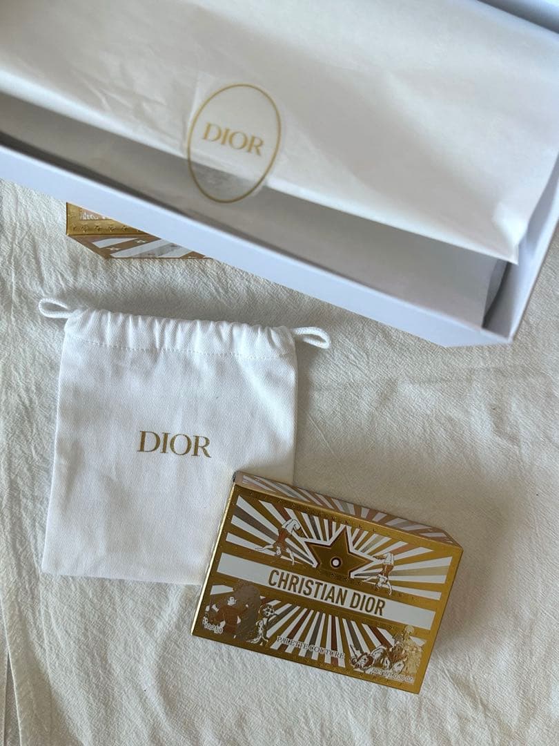 新品未使用 Dior クチュール アイ パレット クリスマスコフレ 2025