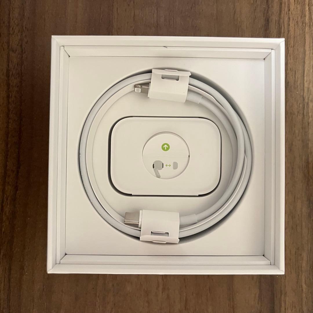 AirPods Pro（第2世代 Lightning端子モデル）