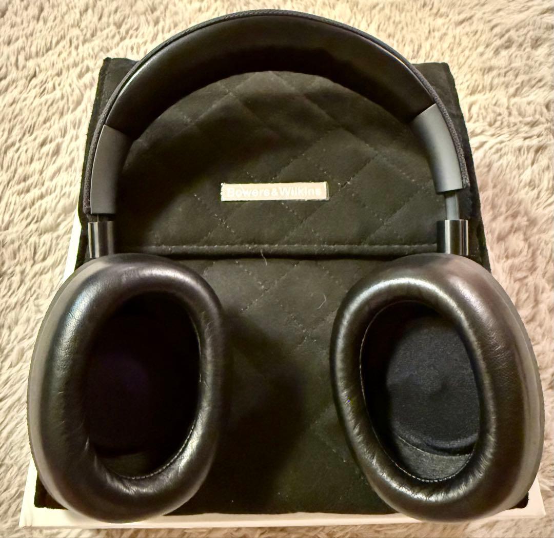 Bowers & Wilkins PX ワイヤレスヘッドホン