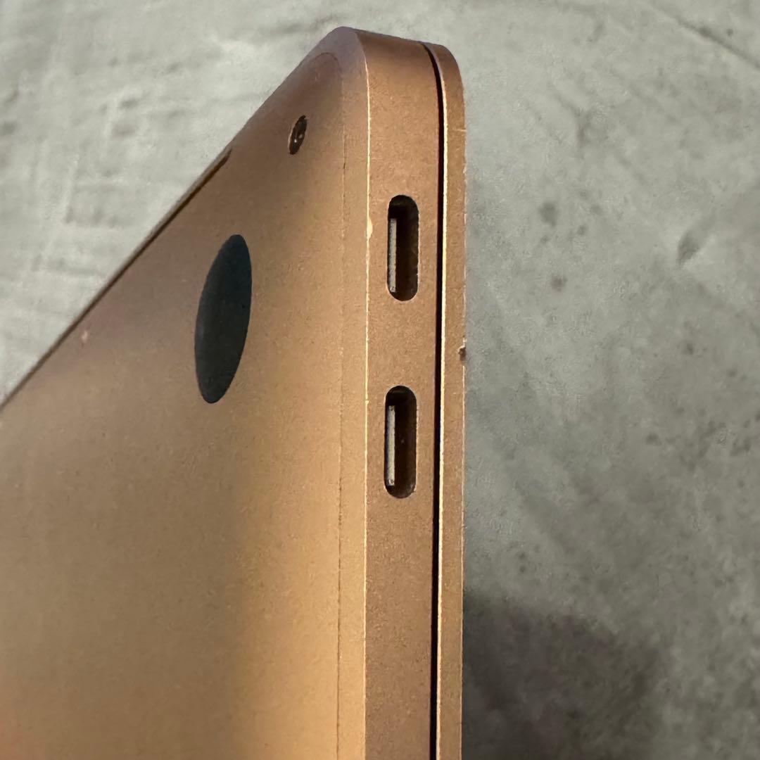 MacBook Air 13 インチ (2020) - Apple M1