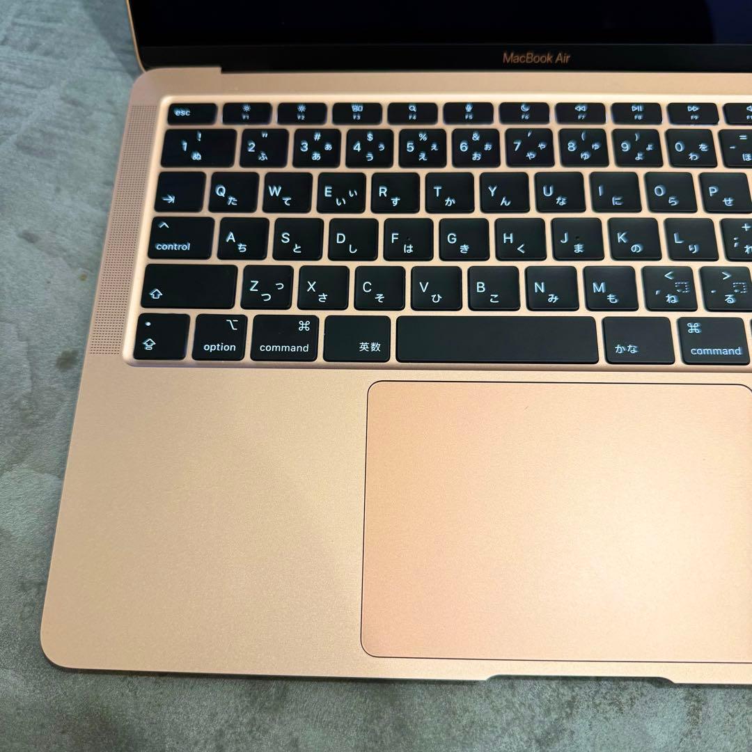 MacBook Air 13 インチ (2020) - Apple M1