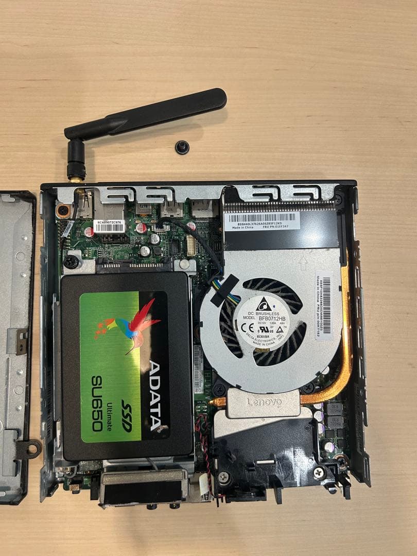 【中古】ThinkCentre M715q Tiny Lenovo ssd無し