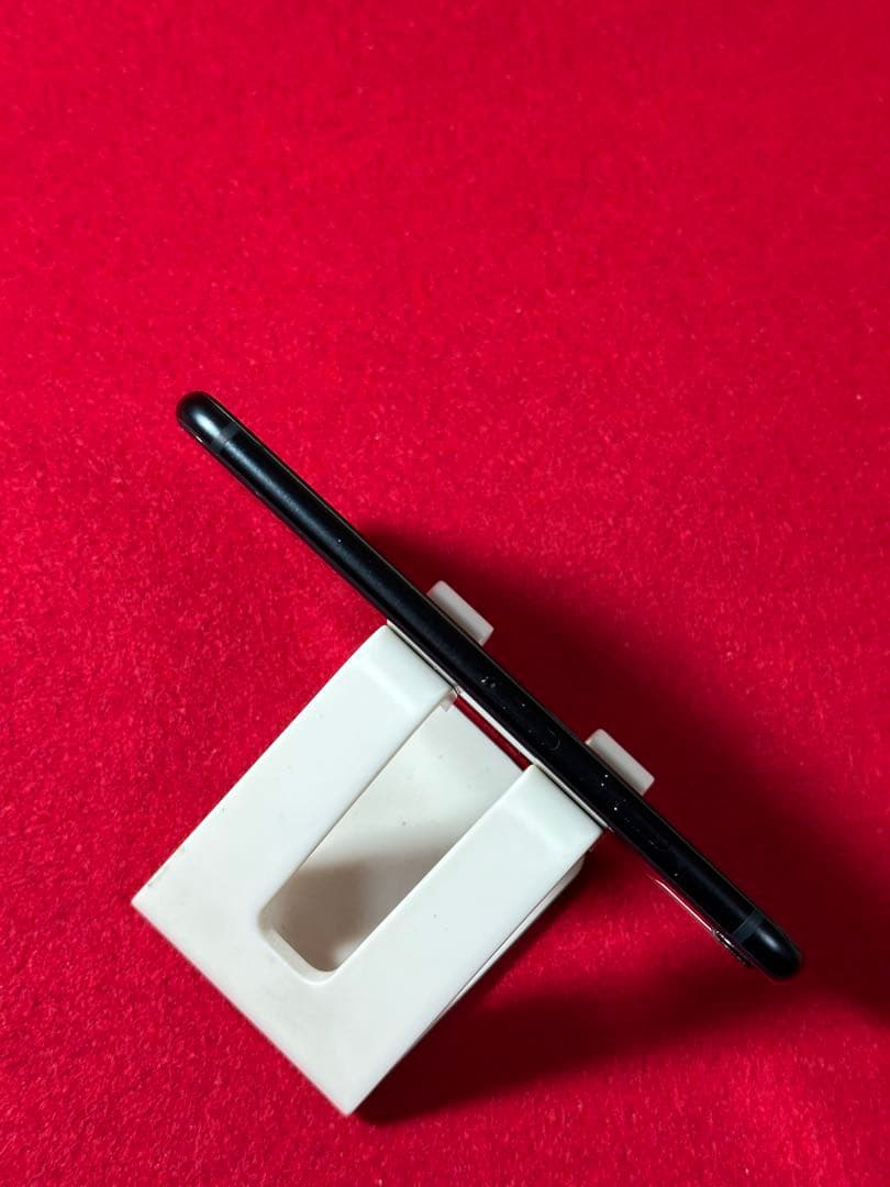 【7938】iPhone SE3第3世代ミッドナイト 64GB simフリー