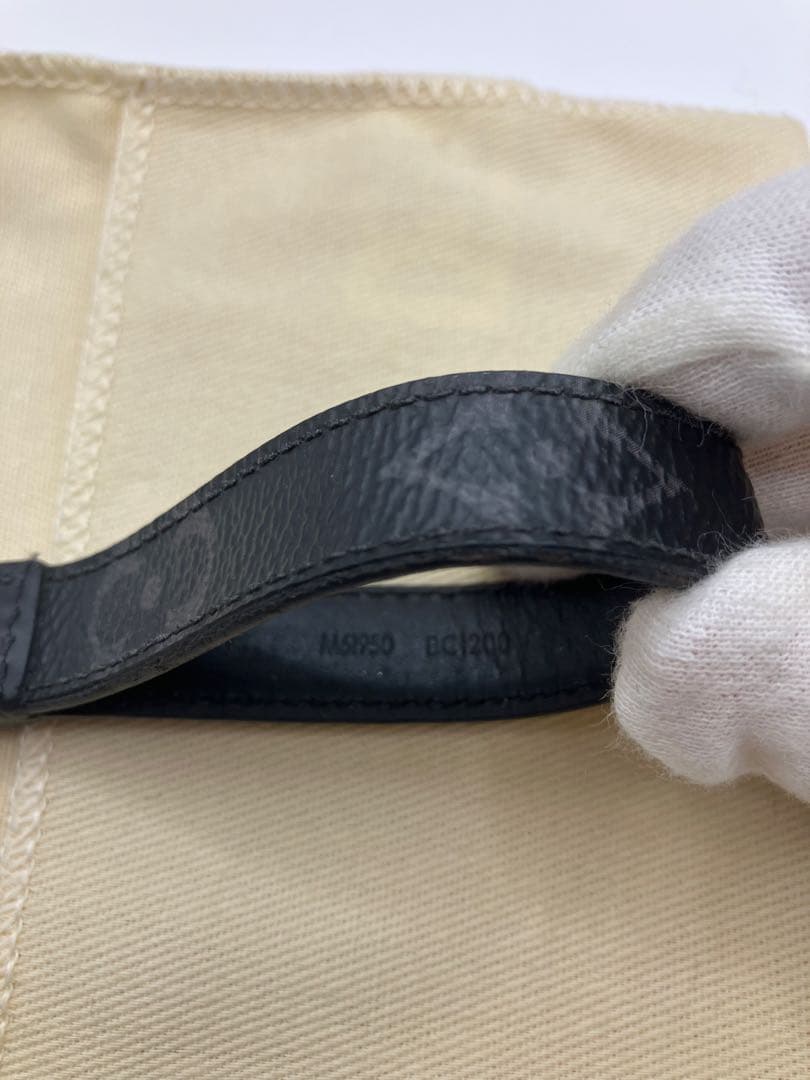 【LOUISVUITTON】美品キーホルダー　モノグラムエクリプス　ドラゴンヌ