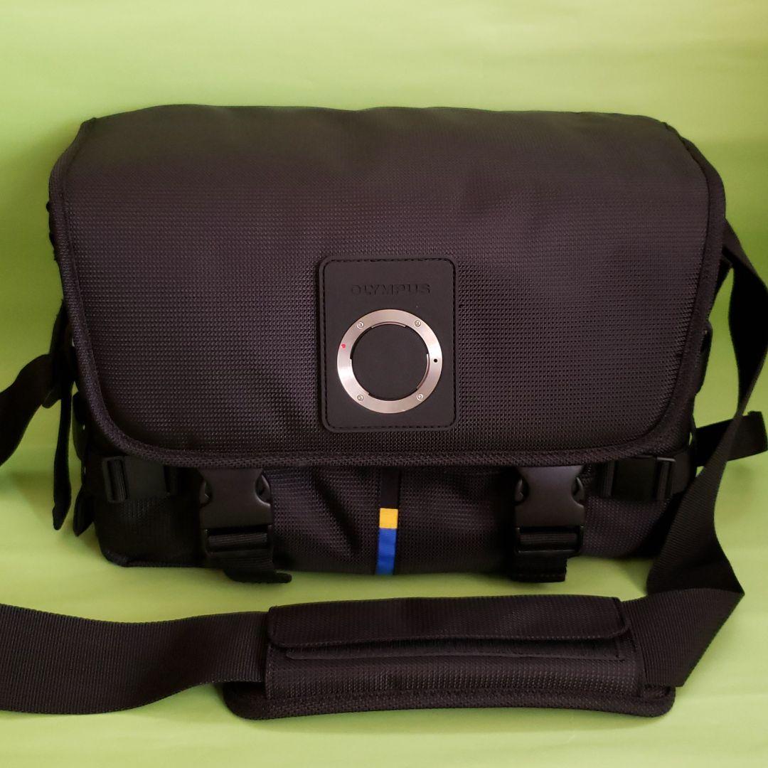 オリンパスカメラバッグCBG-10未使用。美品。