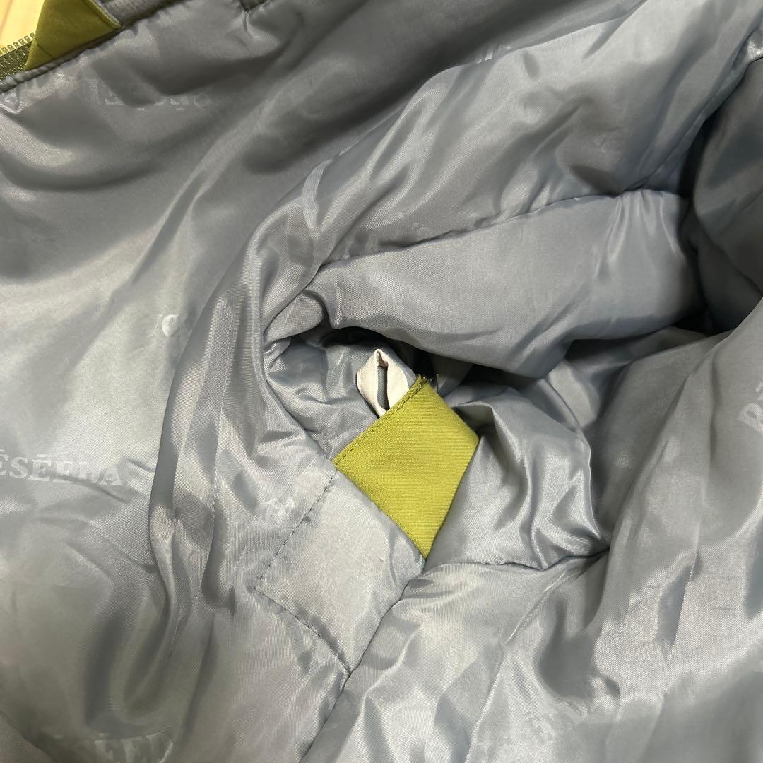 子ども用防水ジャケットと迷彩スノーパンツセット