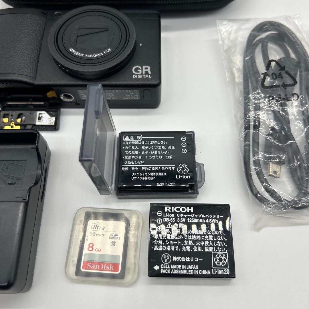 GR DIGITAL Ⅲ RICOHコンパクトカメラ