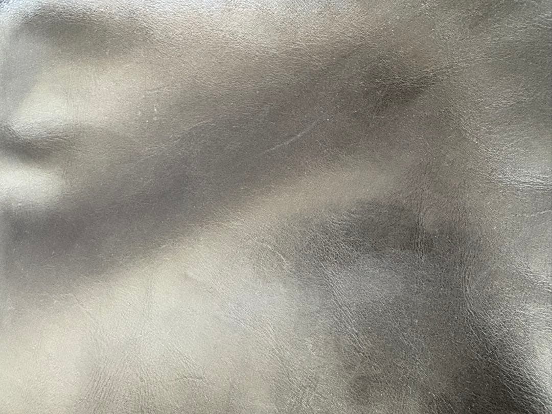 BALLYレザーショルダーバッグ